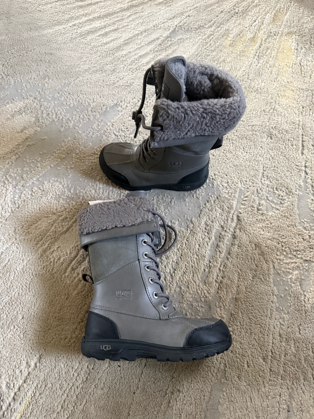 UGG Butte II Toggle Tall Waterproof Snow Boots gray leather wool lining 13